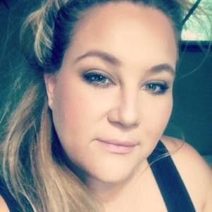 Meet your Posher, Nicole-lynn